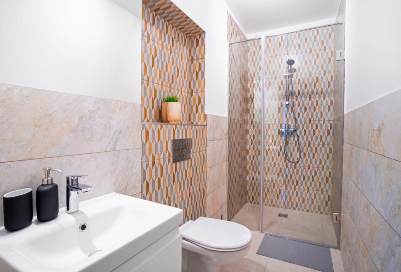 Central Station Apartment No7 Kaunas Ngoại thất bức ảnh